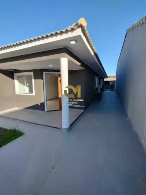 Foto 1 de Casa com 2 quartos à venda em Marica - RJ