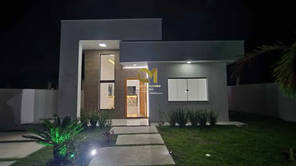 Foto 1 de Casa com 2 quartos à venda, 80m2 em Marica - RJ