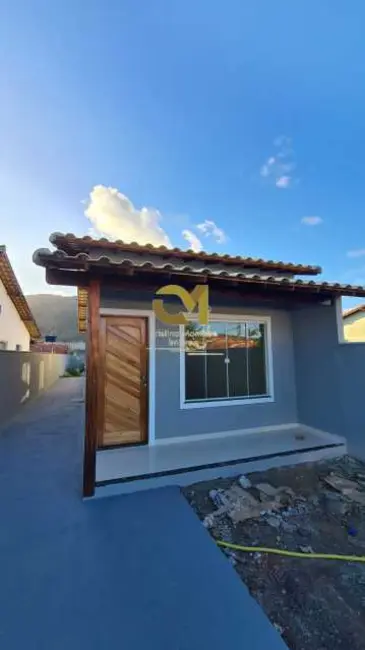 Foto 2 de Casa com 2 quartos à venda, 69m2 em Marica - RJ