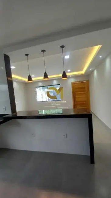 Foto 4 de Casa com 2 quartos à venda, 102m2 em Marica - RJ