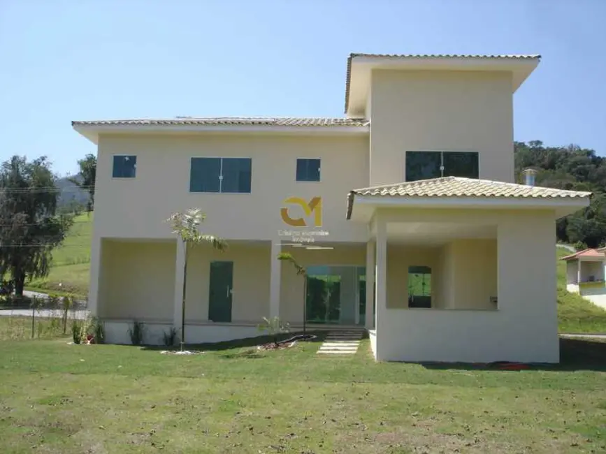 Foto 1 de Casa de Condomínio com 4 quartos à venda, 240m2 em Marica - RJ
