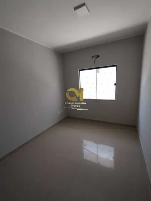 Foto 9 de Casa com 3 quartos à venda em Marica - RJ