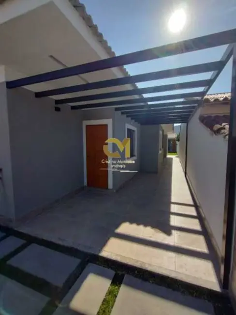 Foto 2 de Casa com 3 quartos à venda em Marica - RJ