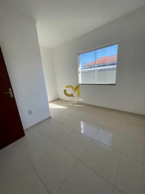 Foto 8 de Casa com 2 quartos à venda, 73m2 em Marica - RJ