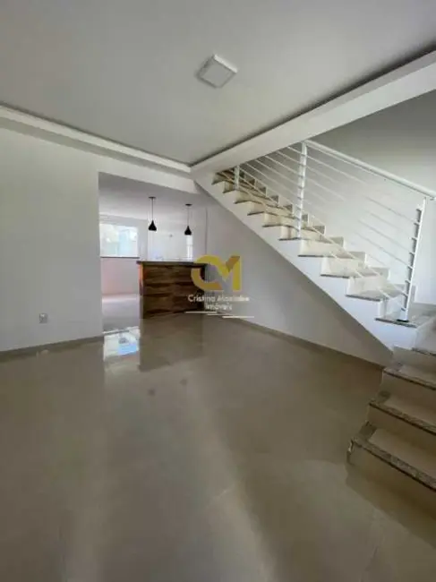 Foto 3 de Casa com 2 quartos à venda, 73m2 em Marica - RJ