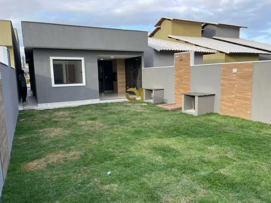 Foto 9 de Casa com 2 quartos à venda, 86m2 em Marica - RJ