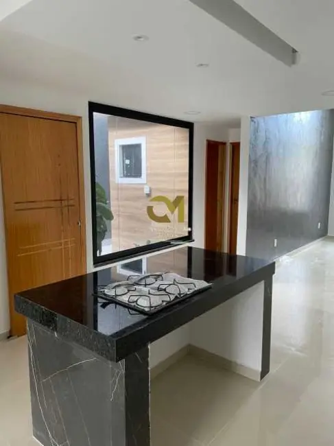 Foto 6 de Casa com 2 quartos à venda, 86m2 em Marica - RJ