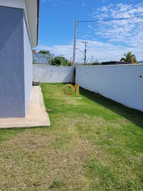 Foto 5 de Casa com 2 quartos à venda em Marica - RJ