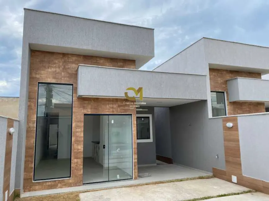 Foto 1 de Casa com 3 quartos à venda, 100m2 em Marica - RJ