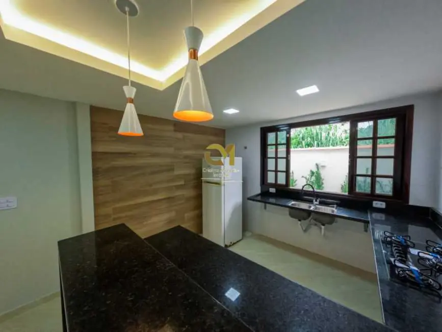 Foto 3 de Casa com 3 quartos à venda, 165m2 em Marica - RJ