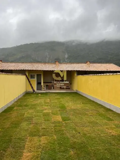 Foto 2 de Casa com 2 quartos à venda em Marica - RJ