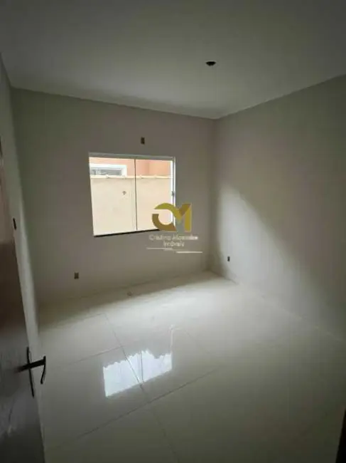 Foto 5 de Casa com 2 quartos à venda em Marica - RJ