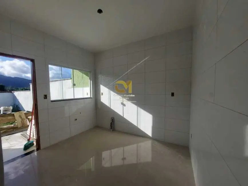 Foto 7 de Casa com 2 quartos à venda, 73m2 em Marica - RJ