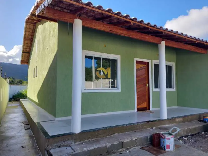 Foto 1 de Casa com 2 quartos à venda, 73m2 em Marica - RJ