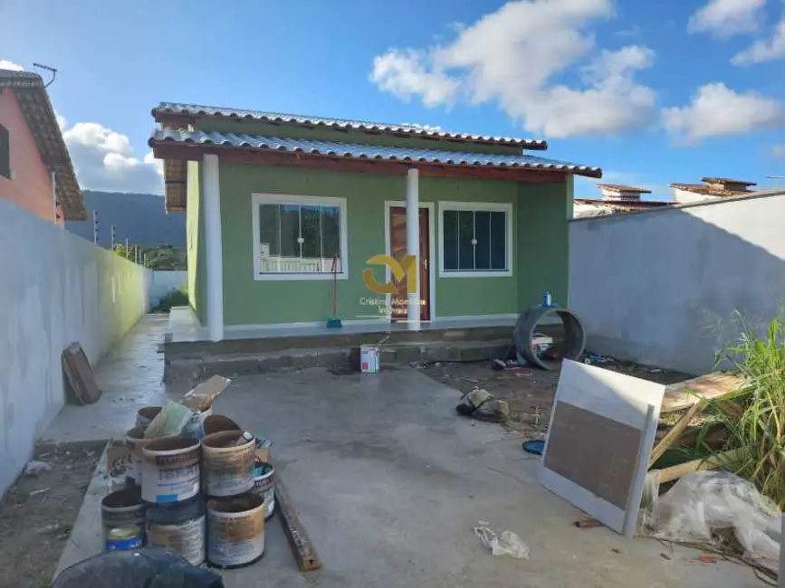 Foto 2 de Casa com 2 quartos à venda, 73m2 em Marica - RJ