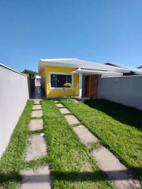 Foto 1 de Casa com 3 quartos à venda em Marica - RJ