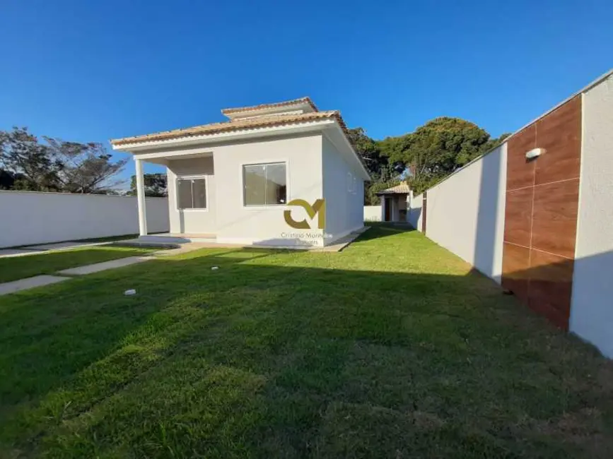 Foto 2 de Casa com 2 quartos à venda, 78m2 em Marica - RJ