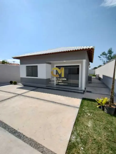 Foto 2 de Casa com 3 quartos à venda, 138m2 em Marica - RJ