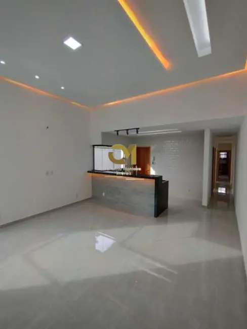 Foto 2 de Casa com 3 quartos à venda em Marica - RJ