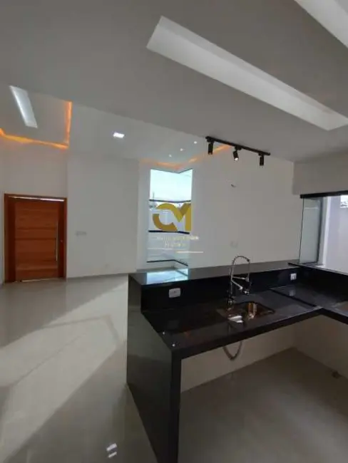 Foto 5 de Casa com 3 quartos à venda em Marica - RJ