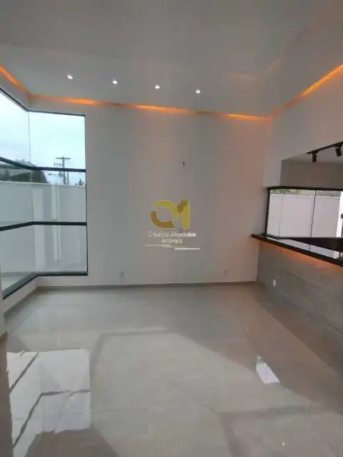 Foto 4 de Casa com 3 quartos à venda em Marica - RJ