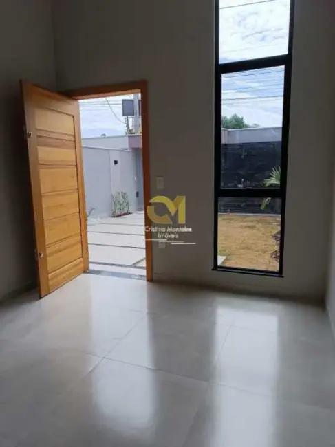 Foto 9 de Casa com 2 quartos à venda em Marica - RJ
