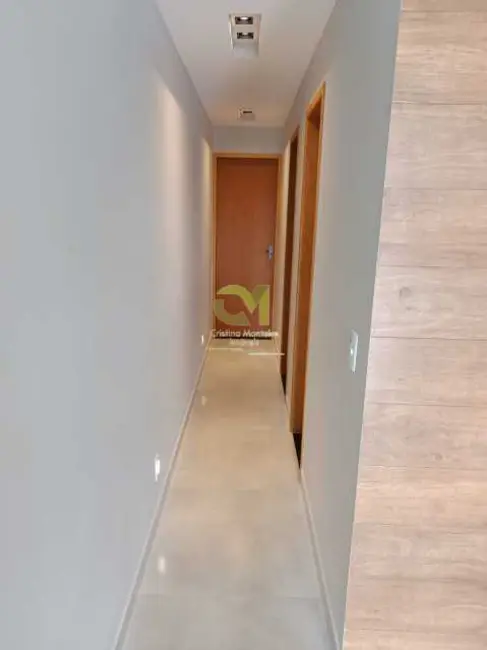 Foto 2 de Casa com 2 quartos à venda em Marica - RJ