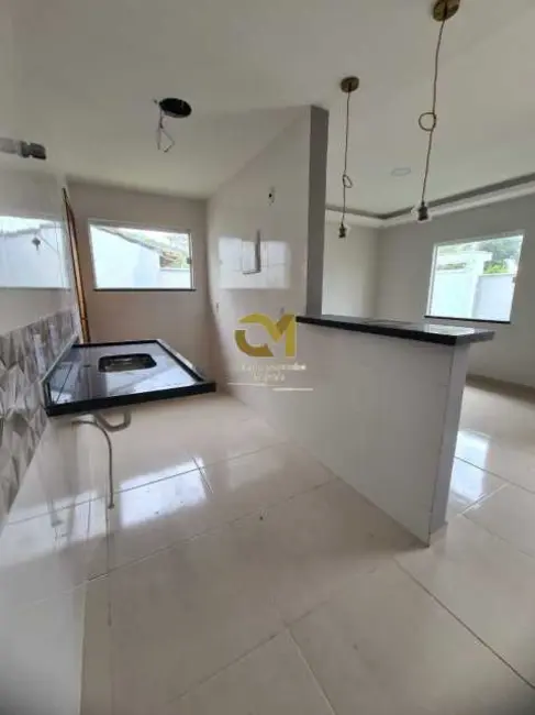 Foto 7 de Casa com 2 quartos à venda em Marica - RJ