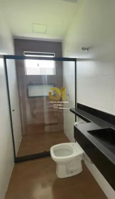 Foto 8 de Casa com 3 quartos à venda em Marica - RJ