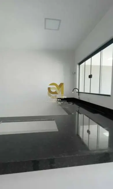 Foto 4 de Casa com 3 quartos à venda em Marica - RJ