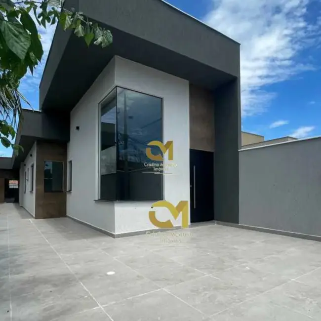 Foto 2 de Casa com 2 quartos à venda em Marica - RJ