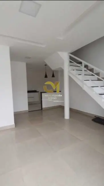 Foto 2 de Casa com 2 quartos à venda em Marica - RJ