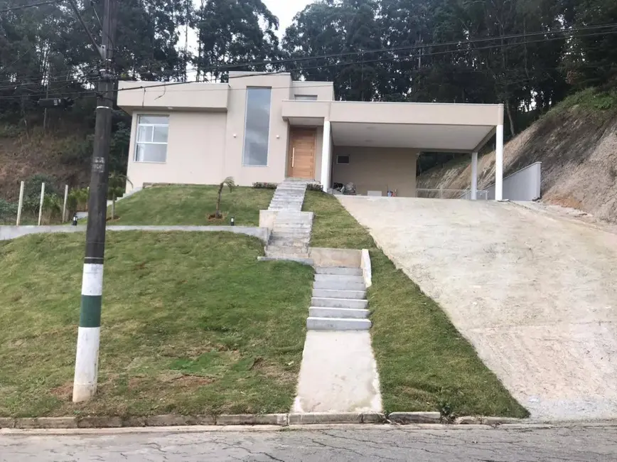 Foto 1 de Casa com 4 quartos à venda e para alugar, 1700m2 em Tamboré, Barueri - SP