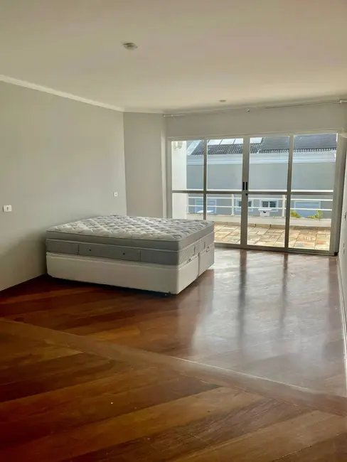 Casa com 4 quartos para alugar, 650m2 em Alphaville, Santana De Parnaiba - SP - imagem 7 Foto 7 de Casa com 4 quartos para alugar, 650m2 em Alphaville, Santana De Parnaiba - SP