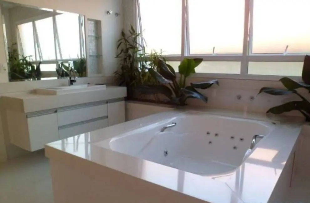 Casa com 4 quartos à venda e para alugar, 510m2 em Alphaville, Santana De Parnaiba - SP - imagem 7 Foto 7 de Casa com 4 quartos à venda e para alugar, 510m2 em Alphaville, Santana De Parnaiba - SP