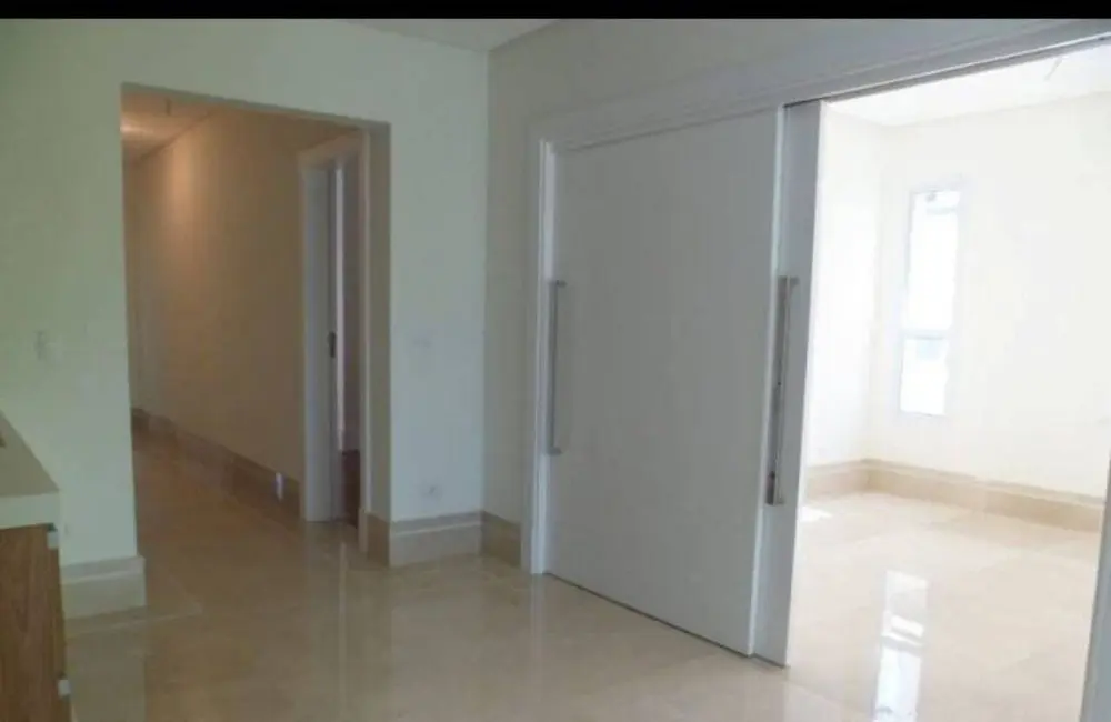 Casa com 4 quartos à venda e para alugar, 510m2 em Alphaville, Santana De Parnaiba - SP - imagem 4 Foto 4 de Casa com 4 quartos à venda e para alugar, 510m2 em Alphaville, Santana De Parnaiba - SP