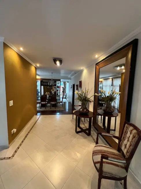 Casa com 4 quartos à venda, 336m2 em Alphaville, Santana De Parnaiba - SP - imagem 8 Foto 8 de Casa com 4 quartos à venda, 336m2 em Alphaville, Santana De Parnaiba - SP
