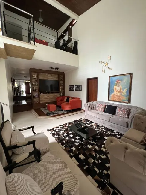 Casa com 4 quartos à venda, 336m2 em Alphaville, Santana De Parnaiba - SP - imagem 6 Foto 6 de Casa com 4 quartos à venda, 336m2 em Alphaville, Santana De Parnaiba - SP