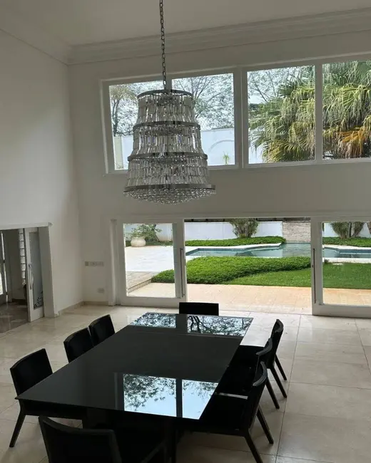 Casa com 5 quartos à venda e para alugar, 1000m2 em Tamboré, Santana De Parnaiba - SP - imagem 9 Foto 9 de Casa com 5 quartos à venda e para alugar, 1000m2 em Tamboré, Santana De Parnaiba - SP