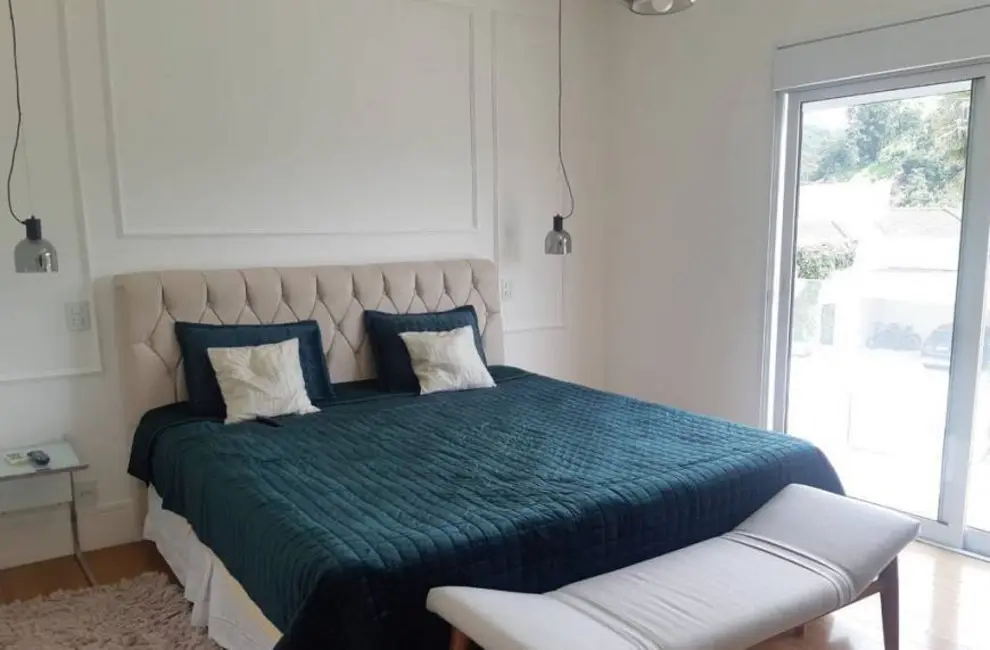 Casa com 5 quartos à venda, 340m2 em Alphaville, Santana De Parnaiba - SP - imagem 7 Foto 7 de Casa com 5 quartos à venda, 340m2 em Alphaville, Santana De Parnaiba - SP