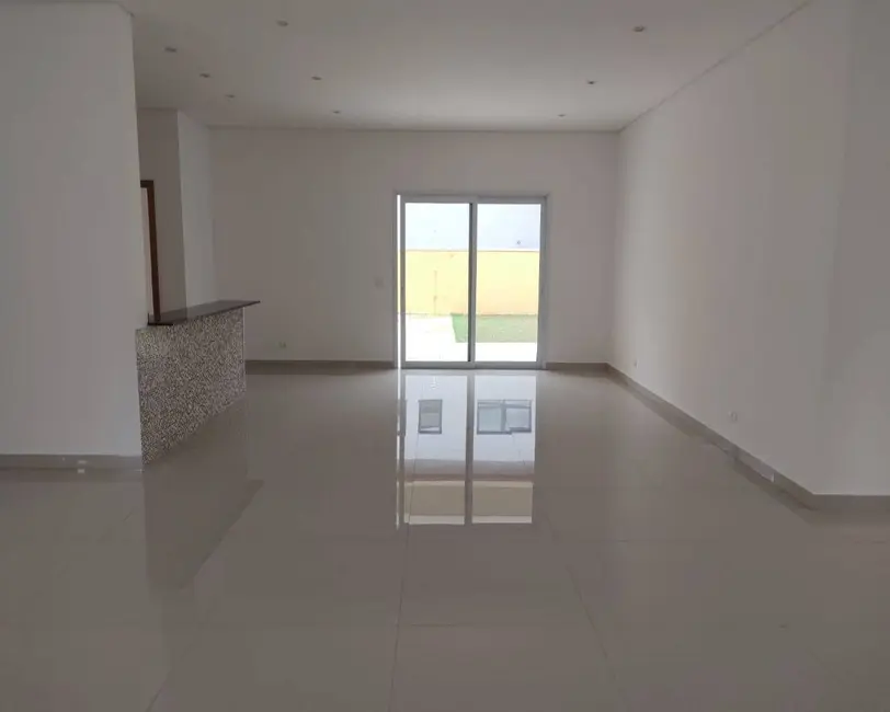 Foto 2 de Casa com 4 quartos à venda e para alugar, 420m2 em Tamboré, Santana De Parnaiba - SP