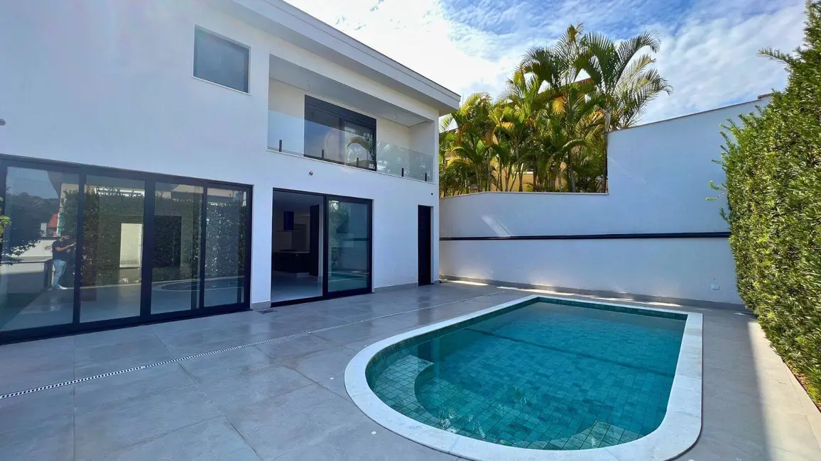 Foto 1 de Casa com 4 quartos à venda, 323m2 em Alphaville, Santana De Parnaiba - SP