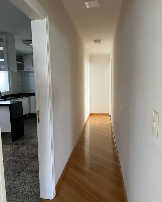 Foto 9 de Casa com 4 quartos à venda, 1200m2 em Tamboré, Santana De Parnaiba - SP