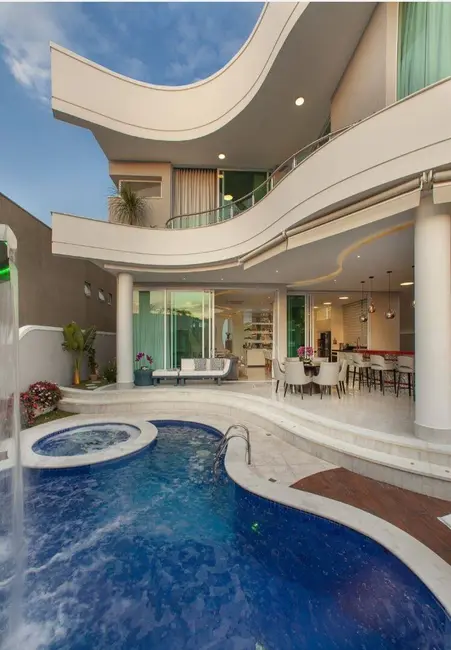 Casa com 4 quartos à venda, 420m2 em Cidade Tamboré, Santana De Parnaiba - SP - imagem 3 Foto 3 de Casa com 4 quartos à venda, 420m2 em Cidade Tamboré, Santana De Parnaiba - SP