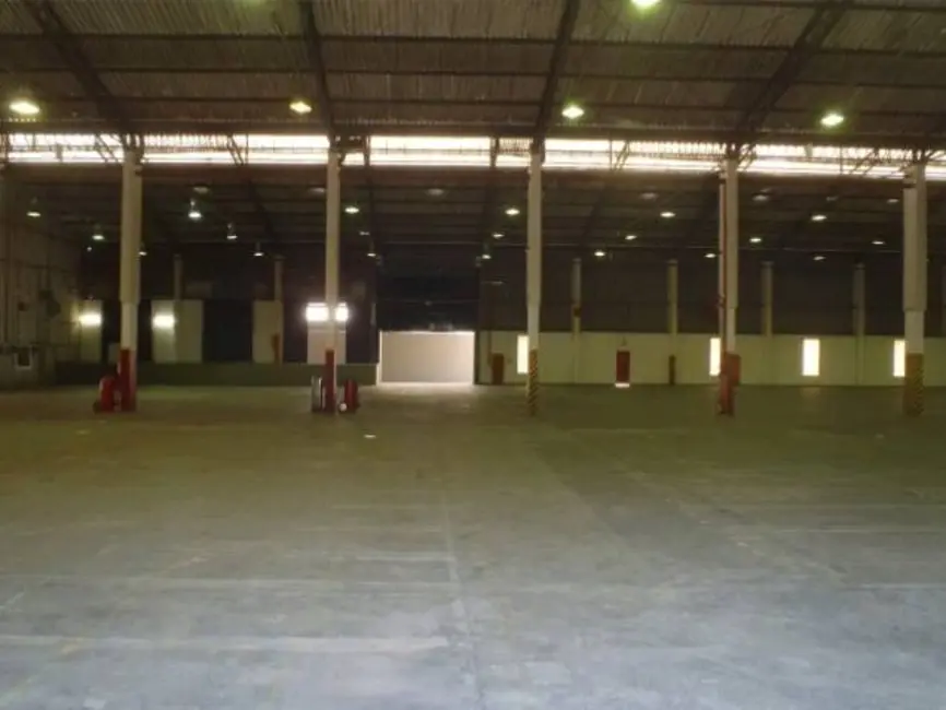 Armazém / Galpão para alugar, 10000m2 em Tamboré, Barueri - SP - imagem 4 Foto 4 de Armazém / Galpão para alugar, 10000m2 em Tamboré, Barueri - SP