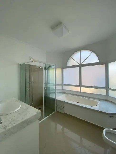 Foto 7 de Casa com 4 quartos para alugar, 400m2 em Alphaville, Santana De Parnaiba - SP