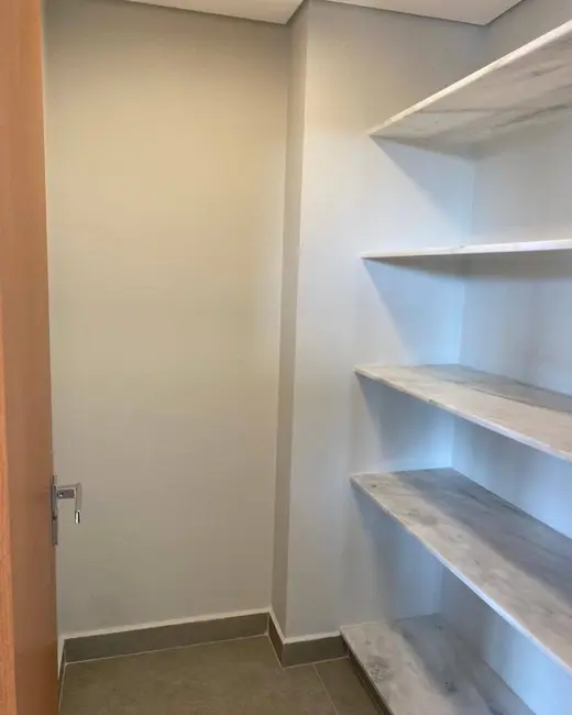 Foto 5 de Casa com 4 quartos à venda, 298m2 em Suru, Santana De Parnaiba - SP