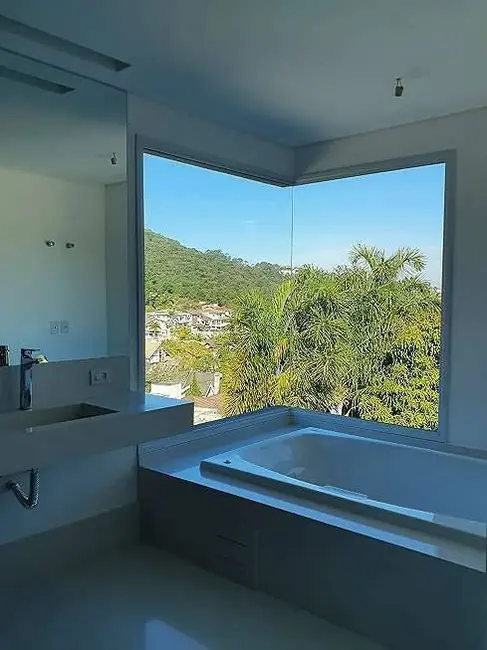 Foto 6 de Casa com 5 quartos à venda e para alugar, 760m2 em Alphaville, Santana De Parnaiba - SP