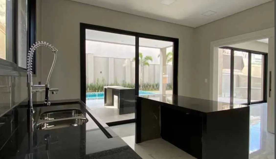 Foto 4 de Casa com 4 quartos à venda, 418m2 em Tamboré, Santana De Parnaiba - SP