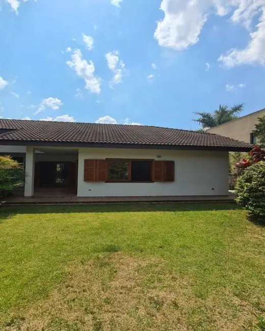 Casa com 4 quartos à venda, 1120m2 em Alphaville Residencial Um, Barueri - SP - imagem 9 Foto 9 de Casa com 4 quartos à venda, 1120m2 em Alphaville Residencial Um, Barueri - SP